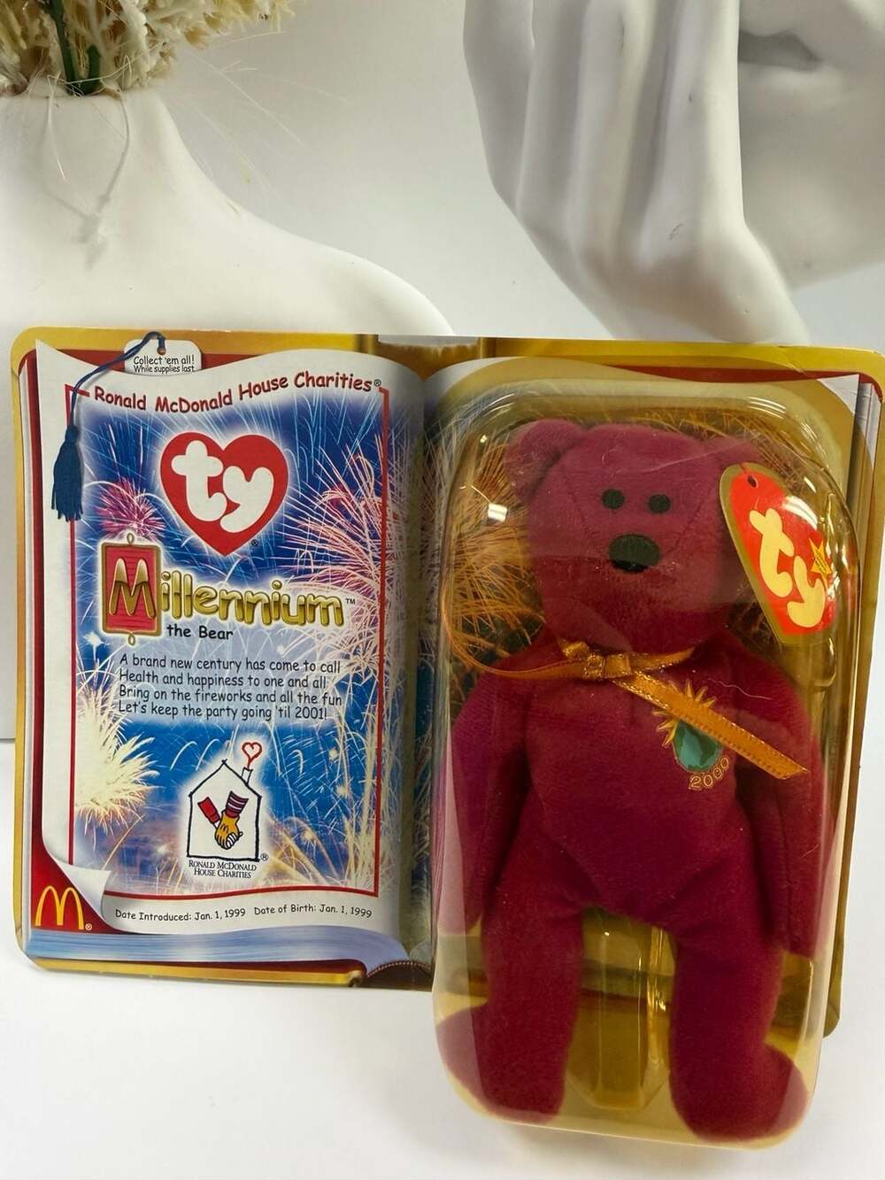 2000 McDonald's Teenie Beanie Babies Millennium The Bear